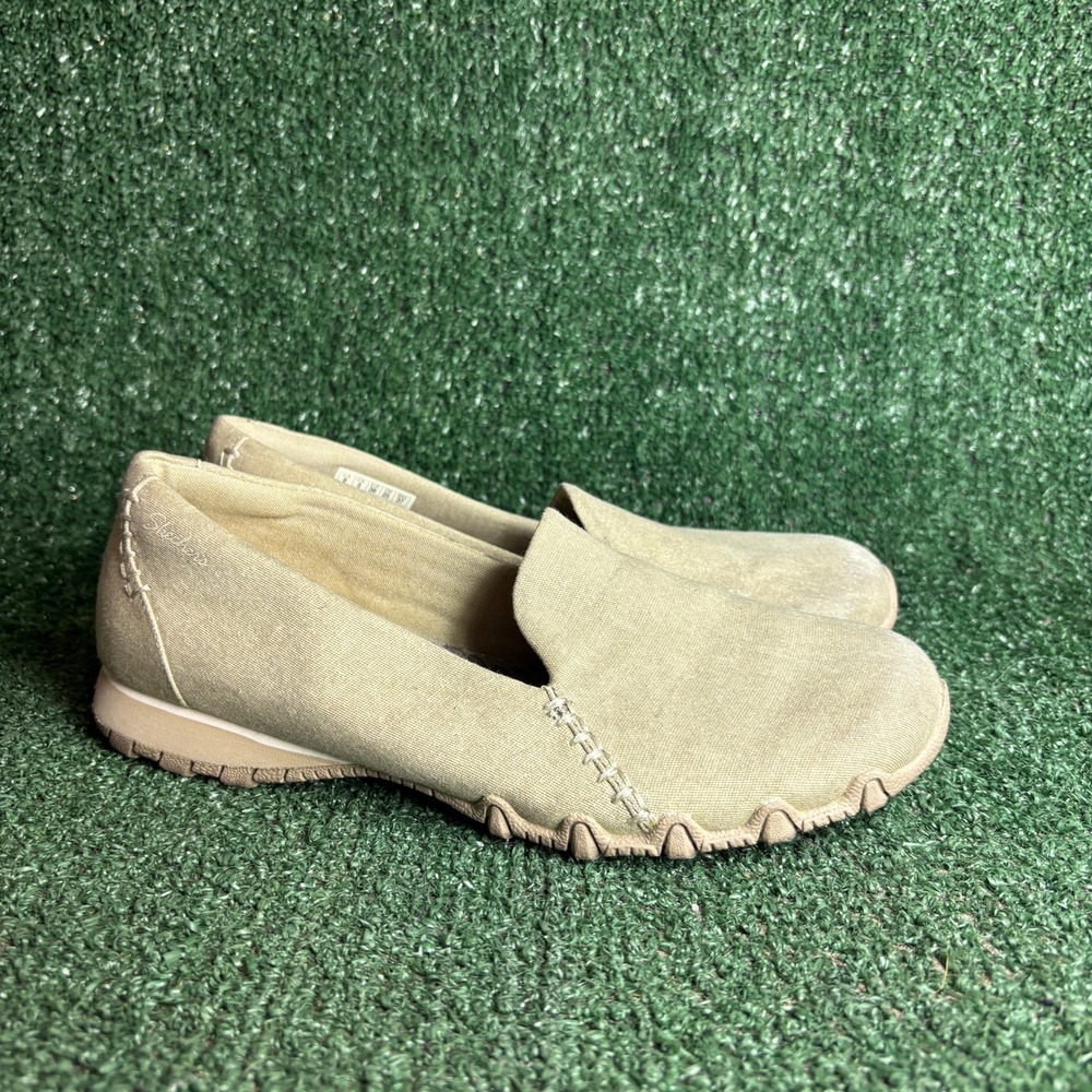 Skechers Relaxed Fit Memory Foam Canvas Loafers Casual Slip On Tan Womens Size 8